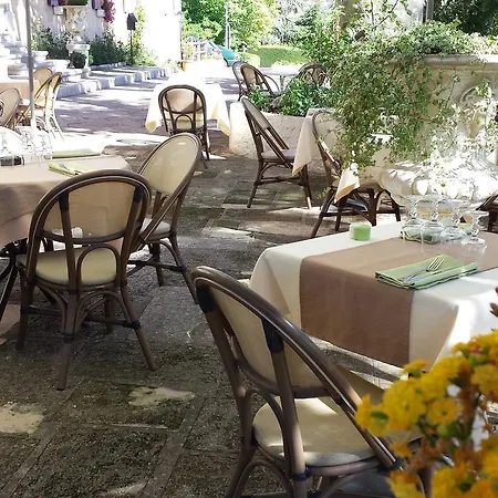 Hostellerie De La Crémaillère Hotel