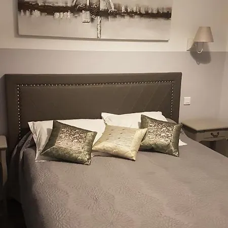 Hostellerie De La Crémaillère Hotel Carnoux-en-Provence